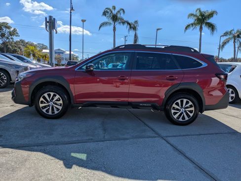 Certified 2025 Subaru Outback Premium image 7