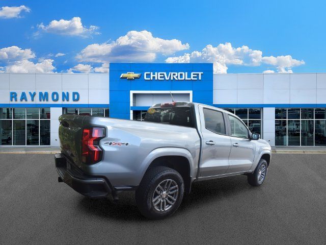 Certified 2023 Chevrolet Colorado LT w/ LT Convenience Package II AWD/4WD image 2