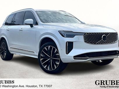 New 2026 Volvo XC90 T8 Plus