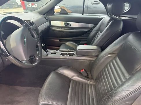 Used 2002 Ford Thunderbird image 7