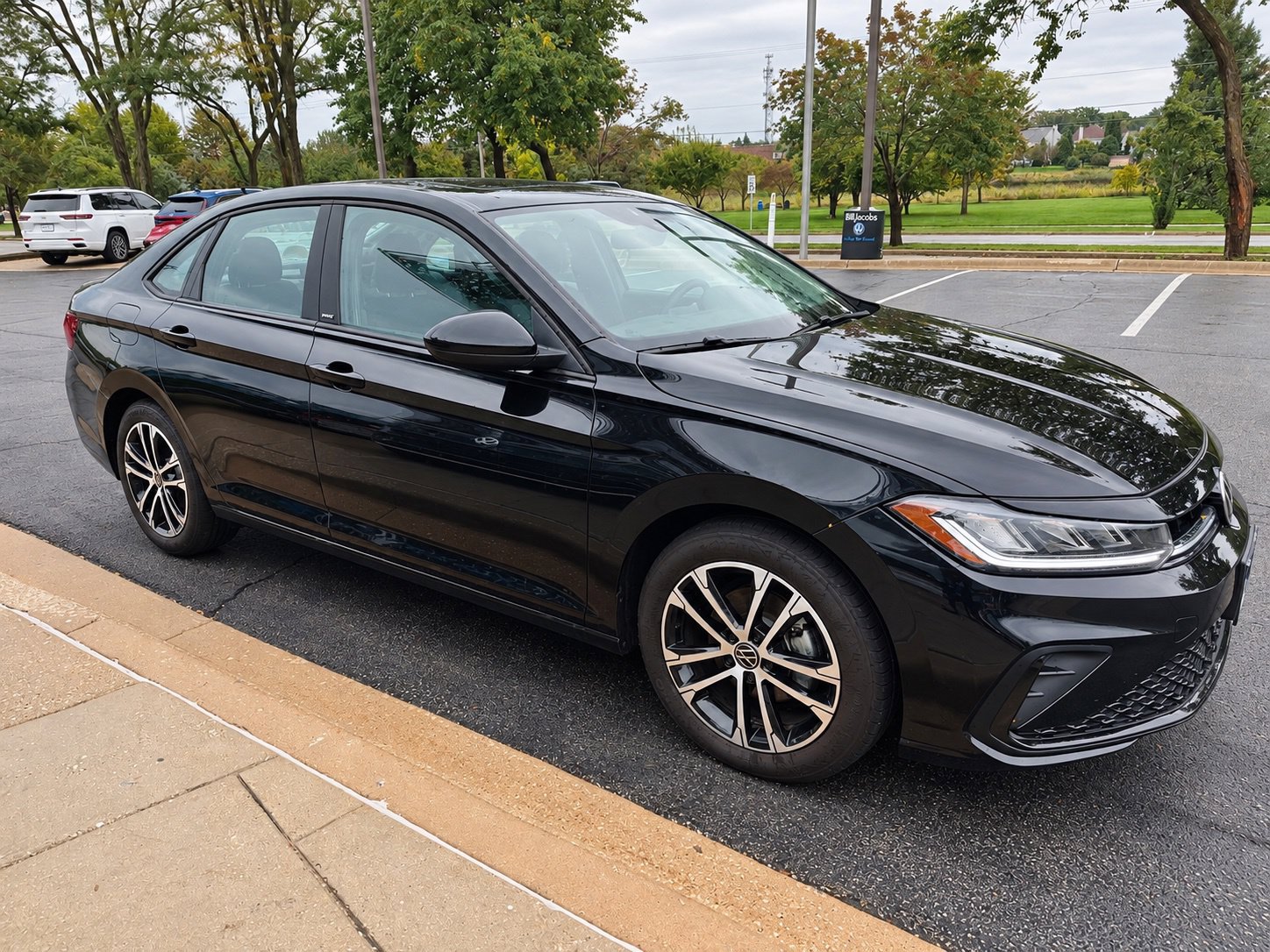 Used 2026 Volkswagen Jetta Sport FWD image 7