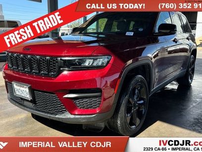 Used 2023 Jeep Grand Cherokee Altitude