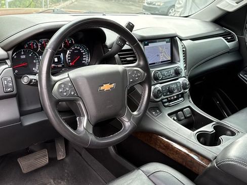 Used 2020 Chevrolet Tahoe LT AWD/4WD image 14