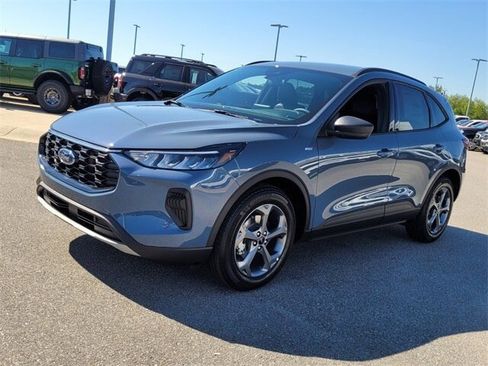 New 2025 Ford Escape ST-Line w/ Equipment Group 301A image 3