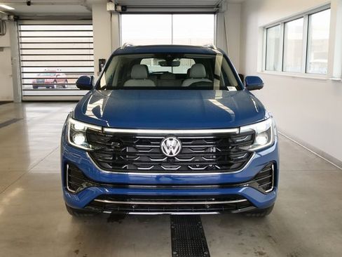 New 2026 Volkswagen Atlas SEL Premium R-Line image 2