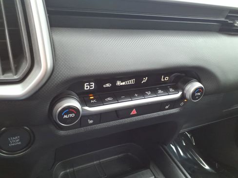 Used 2025 MAZDA CX-50 AWD 2.5 S w/ Premium Package image 25