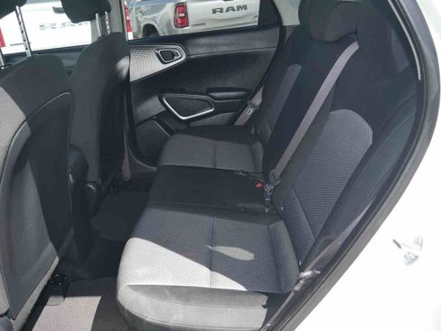 Used 2024 Kia Soul LX w/ Option Group 015 FWD image 12