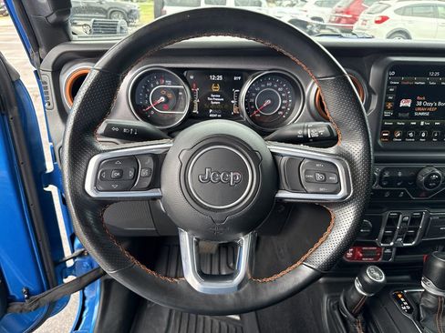 Used 2022 Jeep Gladiator Mojave w/ Cold Weather Group AWD/4WD image 11
