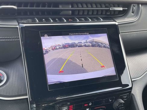 Certified 2024 Jeep Grand Cherokee L Laredo image 35