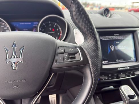 Used 2020 Maserati Levante S GranSport AWD/4WD image 19
