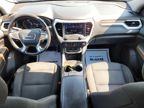 Used 2020 GMC Acadia SLE FWD image 16