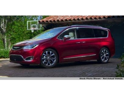 Used 2017 Chrysler Pacifica Touring