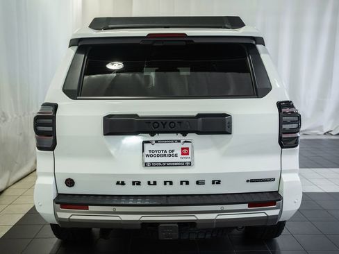 Used 2025 Toyota 4Runner Trailhunter AWD/4WD image 5