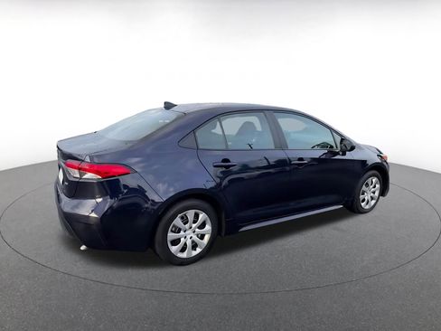 Used 2025 Toyota Corolla LE image 15