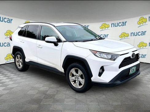 Used 2020 Toyota RAV4 XLE w/ Convenience Package AWD/4WD image 1