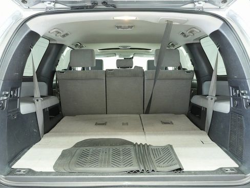 Used 2018 Toyota Sequoia SR5 image 16