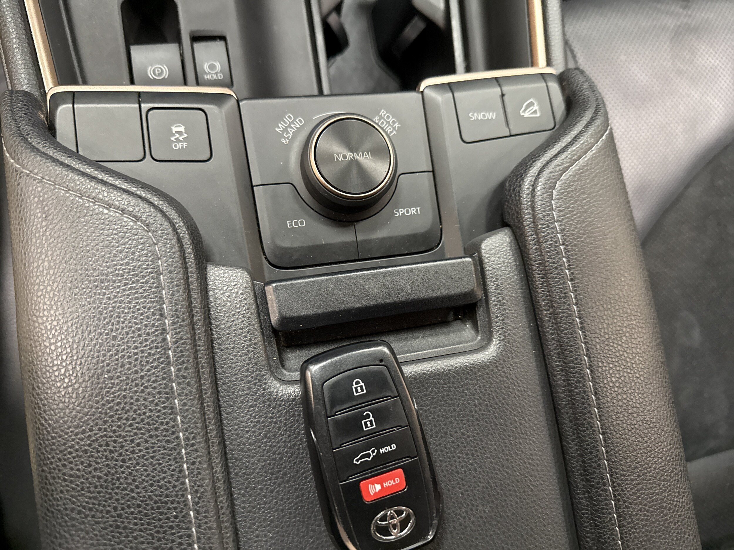 Used 2024 Toyota Grand Highlander AWD Hybrid image 47