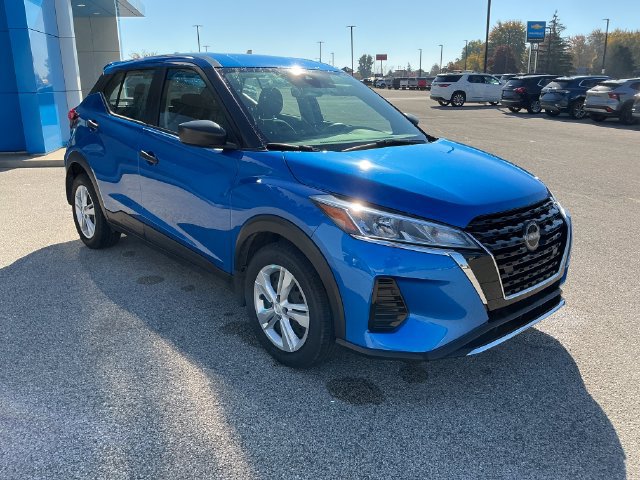 Used 2024 Nissan Kicks S w/ Interior Electronics Package FWD image 16