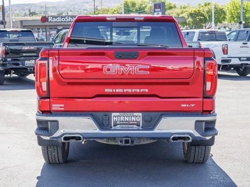Used 2025 GMC Sierra 1500 SLT w/ SLT Convenience Package AWD/4WD image 4
