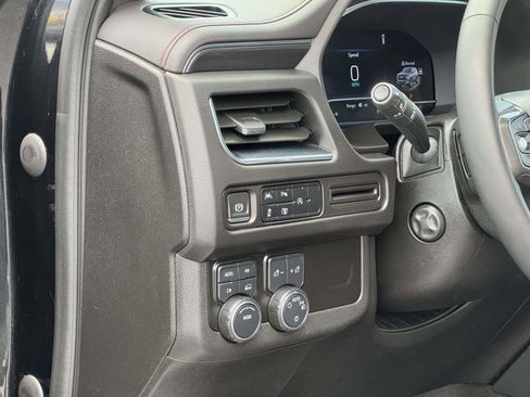 Used 2023 Chevrolet Tahoe RST w/ Luxury Package AWD/4WD image 12