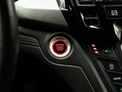 Certified 2023 Honda Odyssey Sport image 25