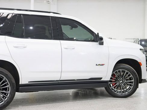 Used 2024 Cadillac Escalade V AWD/4WD image 11