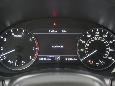 Used 2019 INFINITI QX50 Essential w/ Premium Heat Package FWD image 18