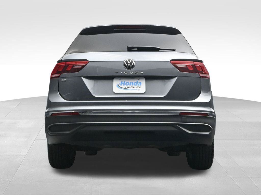 Used 2022 Volkswagen Tiguan SE FWD image 40