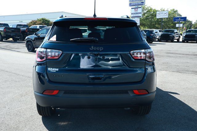 New 2026 Jeep Compass Latitude AWD/4WD image 7
