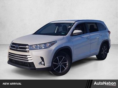 Used 2017 Toyota Highlander XLE