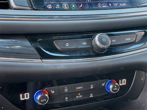 Used 2023 Buick Enclave Essence w/ Experience Buick Package image 18