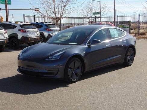 Used 2019 Tesla Model 3 Long Range image 8