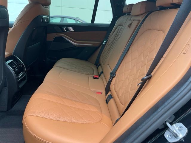 Used 2026 BMW X5 xDrive40i w/ Premium Package AWD/4WD image 7