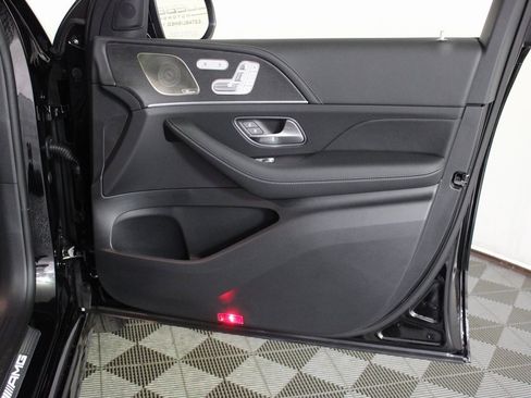 Used 2026 Mercedes-Benz GLE 53 AMG 4MATIC Coupe image 32