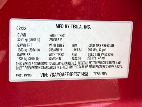 Used 2023 Tesla Model Y Long Range AWD/4WD image 38