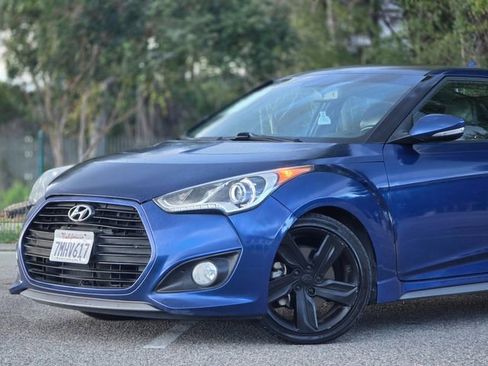 Used 2014 Hyundai Veloster Turbo FWD image 21