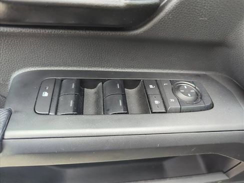 Used 2024 Toyota Tacoma SR5 image 28