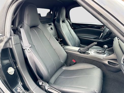 Used 2021 MAZDA MX-5 Miata Grand Touring image 29