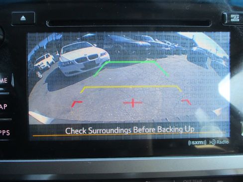 Used 2016 Subaru Outback 3.6R Limited image 11