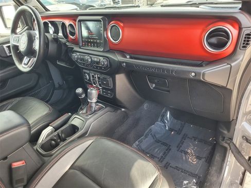 Used 2019 Jeep Wrangler Unlimited Rubicon image 18