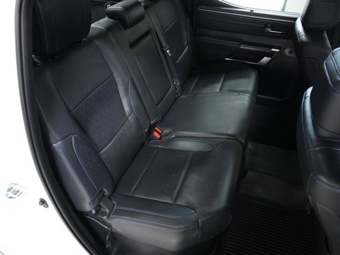 Used 2024 Toyota Tundra Platinum AWD/4WD image 18