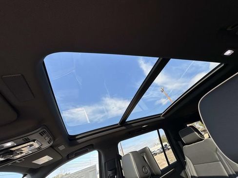 New 2026 Chevrolet Suburban Premier image 53