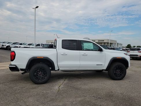 New 2026 GMC Canyon Elevation w/ Convenience Package RWD image 7