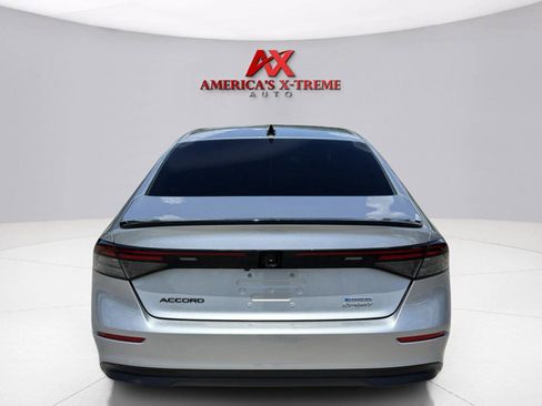 Used 2024 Honda Accord Sport image 5