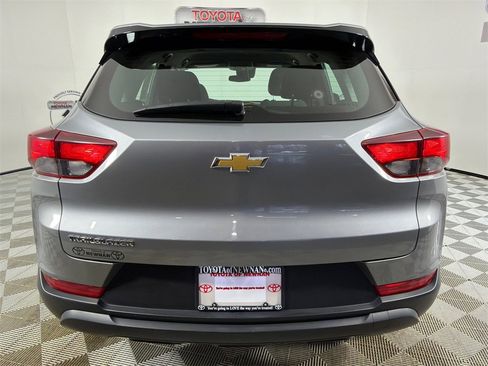 Used 2023 Chevrolet TrailBlazer LS image 4