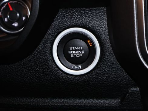 Used 2019 RAM 1500 Big Horn AWD/4WD image 26