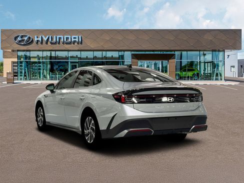 New 2026 Hyundai Sonata Blue image 5
