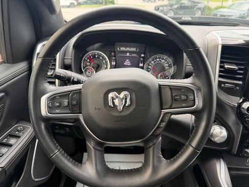 Used 2022 RAM 1500 Laramie w/ Sport Appearance Package AWD/4WD image 27