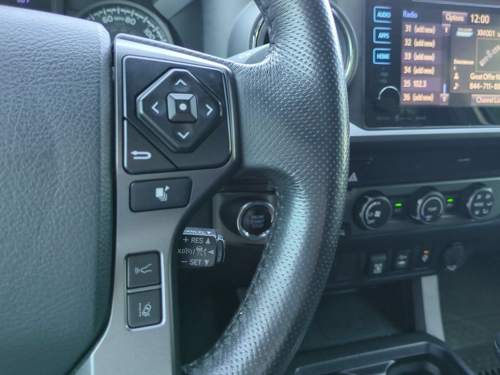 Used 2019 Toyota Tacoma TRD Off-Road AWD/4WD image 27