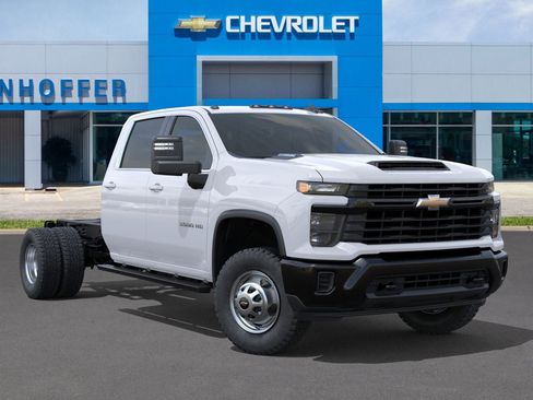 New 2026 Chevrolet Silverado 3500 W/T w/ WT Convenience Package image 7